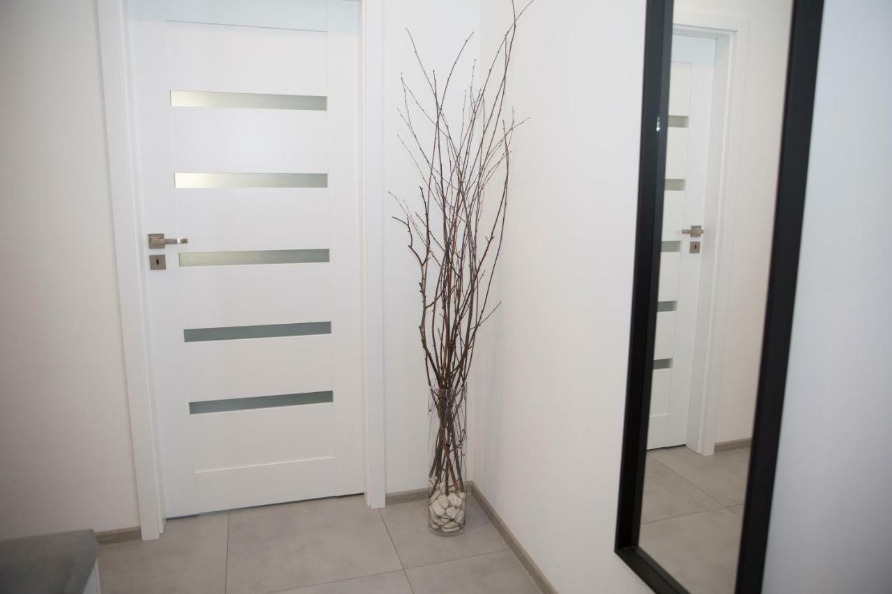 Апартаменты Apartament 102 G&W Вроцлав Экстерьер фото